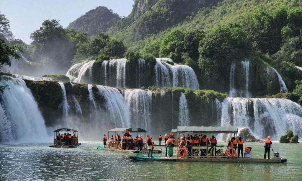 Đón 7,8 triệu lượt du khách đến Cao Bằng giai đoạn 2021 - 2025