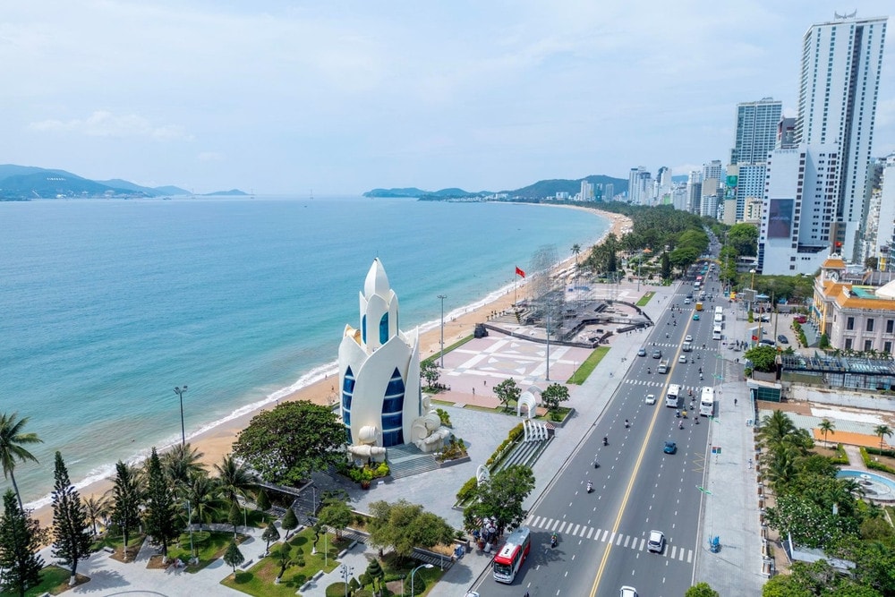 Khánh Hòa bứt phá thành cực tăng trưởng du lịch mới